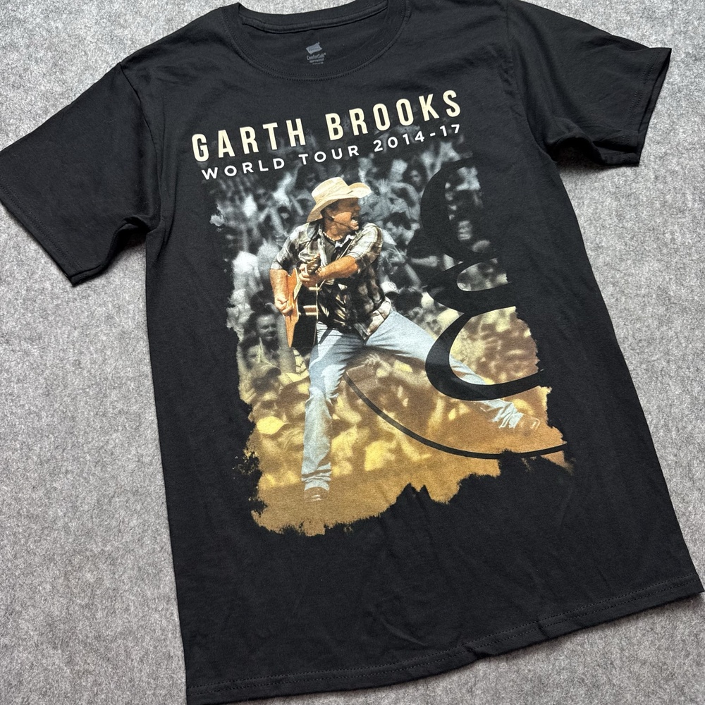 Garth Brooks Shirt Mens Small Black World Tour 2014-17 Graphic Concert Tee Hanes